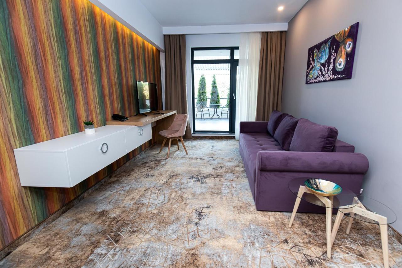 GRAND VIEW Hotel&Suites Copou Iasi Extérieur photo