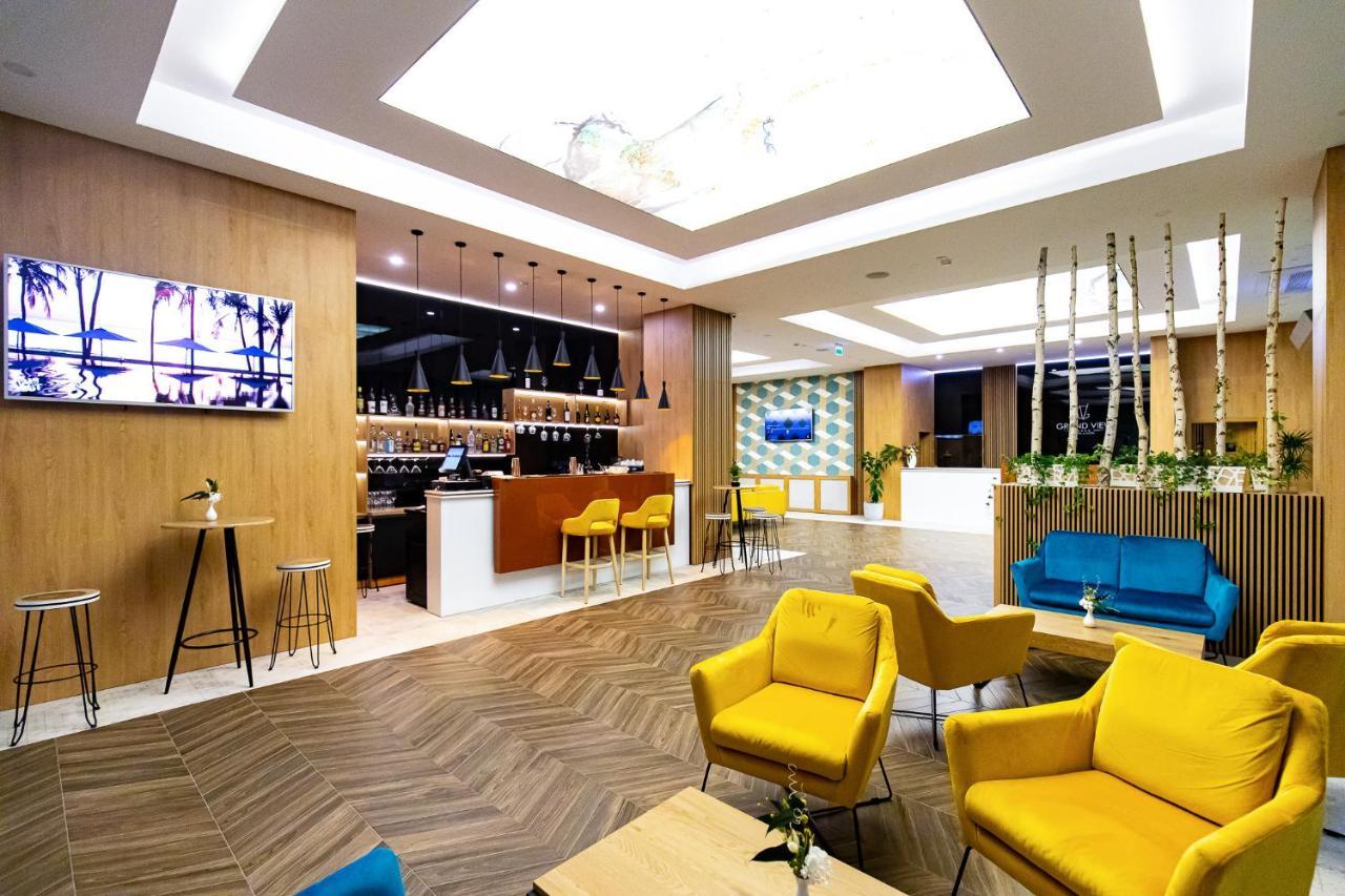 GRAND VIEW Hotel&Suites Copou Iasi Extérieur photo