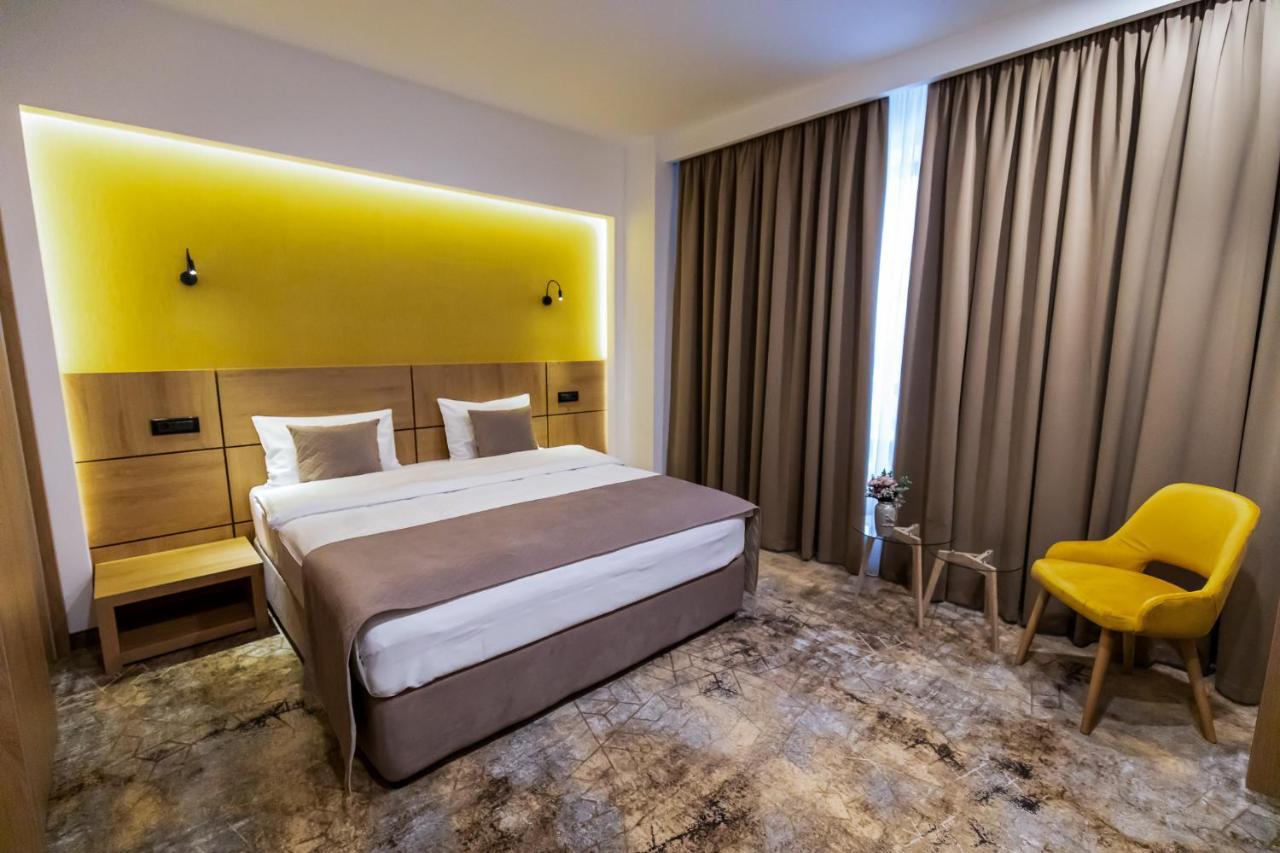 GRAND VIEW Hotel&Suites Copou Iasi Extérieur photo