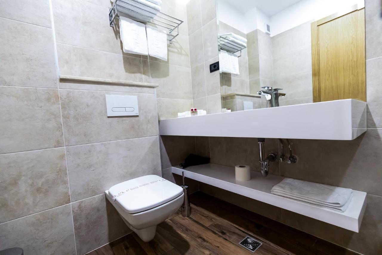 GRAND VIEW Hotel&Suites Copou Iasi Extérieur photo